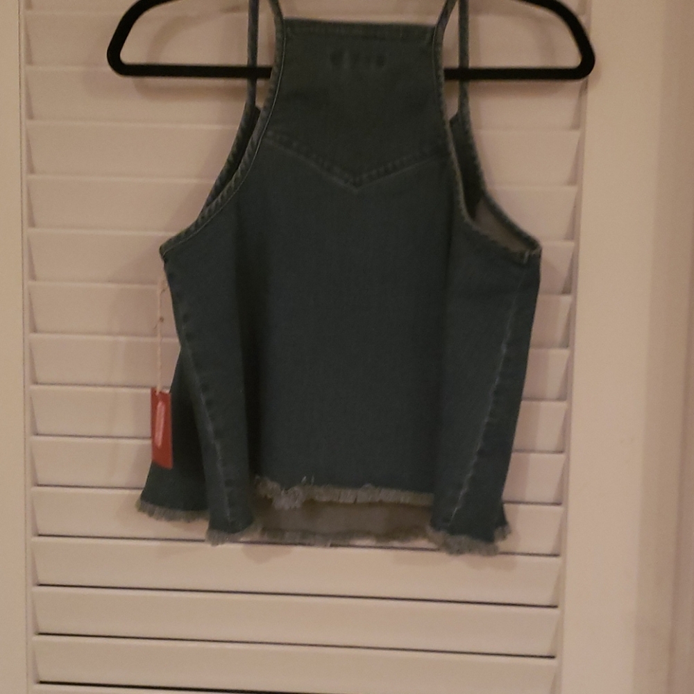 Top - Picture 2 of 2